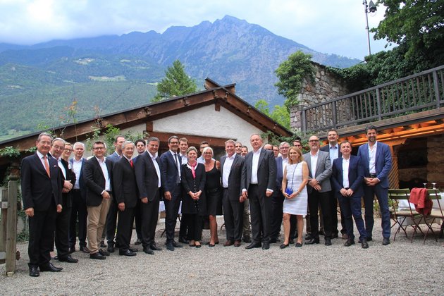 Die Führungsspitzen der deutschsprachigen Hotel- und Gastgewerbeverbände bei ihrem Jahrestreffen in Südtirol.