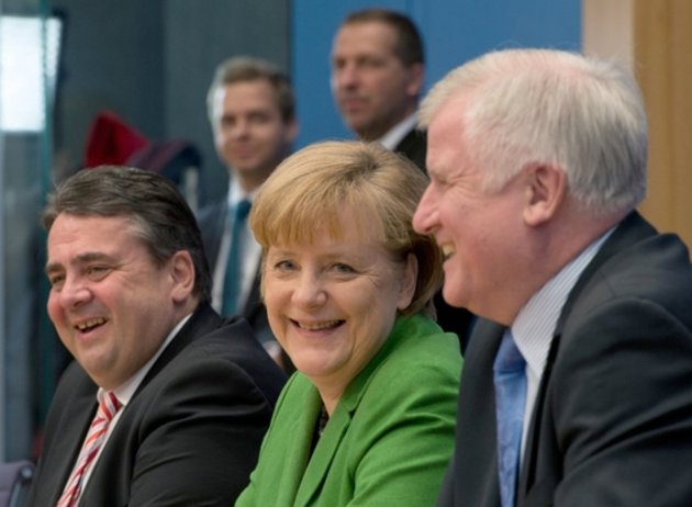 Können endlich koalieren: Sigmar Gabriel, Angela Merkel und Horst Seehofer. Foto: dpa