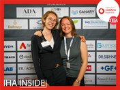 Julia Bismark / Mirjam Schaar