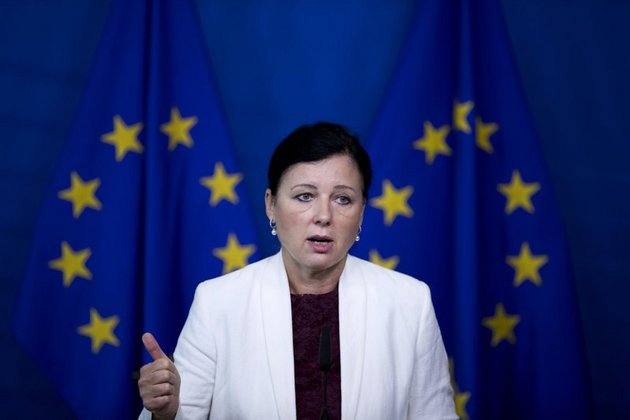 EU Consumer Commissioner Vera Jourova; © AP Photo / Francisco Seco