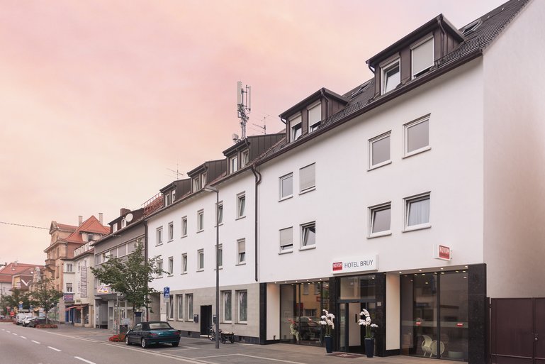 Main Image Garner Hotel Stuttgart - Zuffenhausen