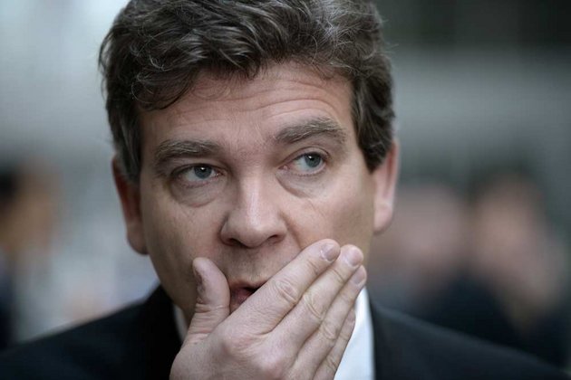 Mr. Arnaud Montebourg, le Ministre de l’Economie. Photo: AFP / Philippe Desmazes