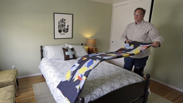 Viele Einwohner von San Francisco vermieten wie Bruce Bennett Zimmer über die Online-Plattform Airbnb. (Foto: AP)