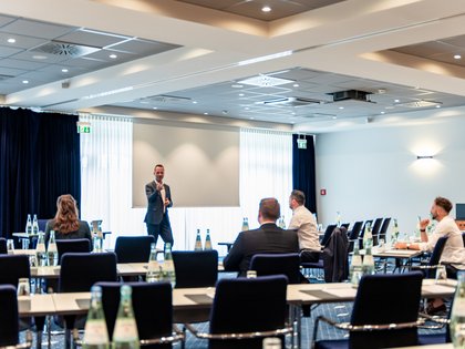 Main Image Hotel Vier Jahreszeiten Starnberg