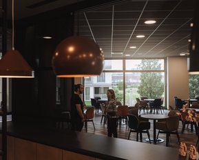 slider image