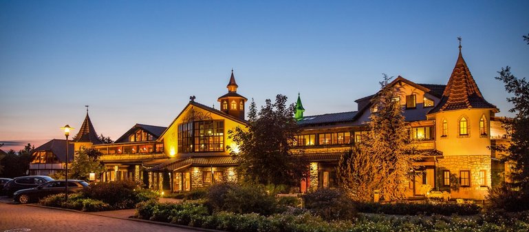 Main Image Wellnesshotel Seeschlößchen - Privat-SPA & Naturresort