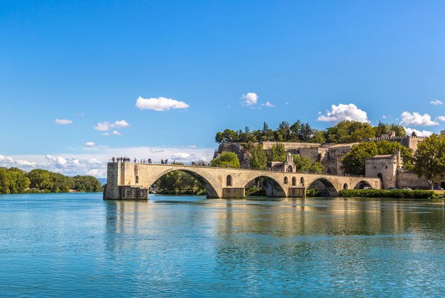 Brücke Saint-Bénézet in Avignon; © ClipDealer