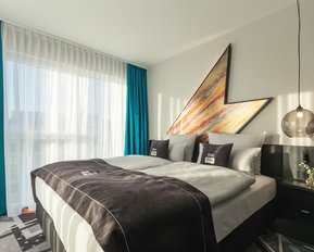 slider image