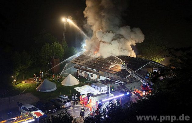 Beim Brand des Gästsehauses in Schneizlreuth starben sechs Menschen. Foto: Leitner