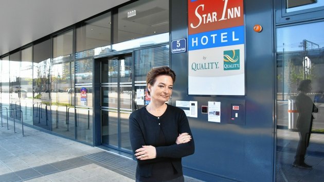 Hotelière Kathrin Garai, Star Inn Hotels; Bild: Lisa Vehzely / Krone.at