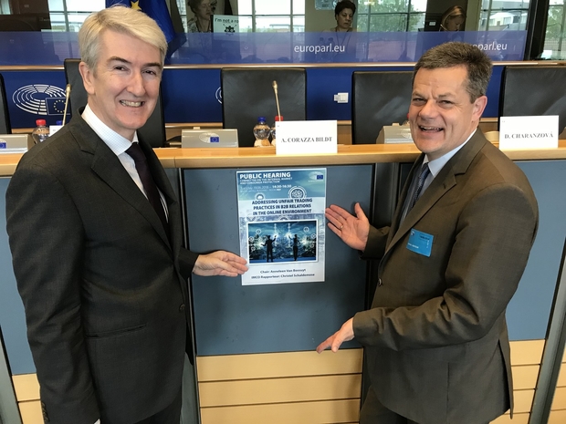 1Christian de Barrin und Markus Luthe bei der Öffentlichen Anhörung zur PB-Regulierung im IMCO-Ausschuss des Europäischen Parlaments am 19.06.018