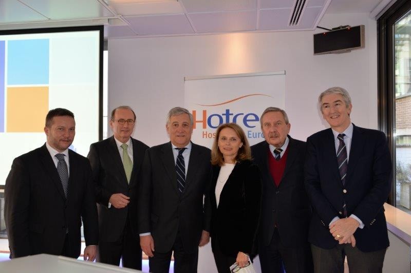 From the left: MEP István Ujhelyi, MEP Othmar Karas, VP Antonio Tajani, Susanne Kraus-Winkler (HOTREC President), Peter Faross (UEAPME), Christian de Barrin (HOTREC CEO); © HOTREC